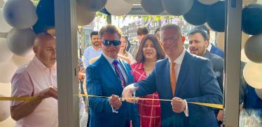 Pictured: Andrew Rosindell M.P. at the Gravity Bar