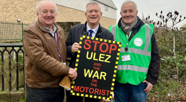 Andrew with local councillors 