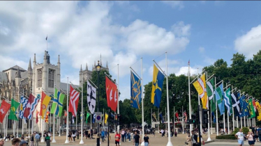 Flags 